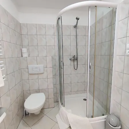 Oda ve Kahvaltı Dworek Natury 3*