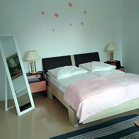 Dworek Natury Strzezenice