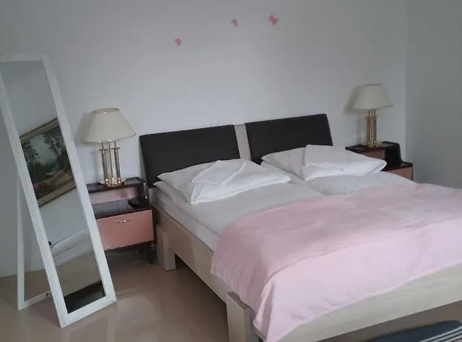 Dworek Natury Strzezenice